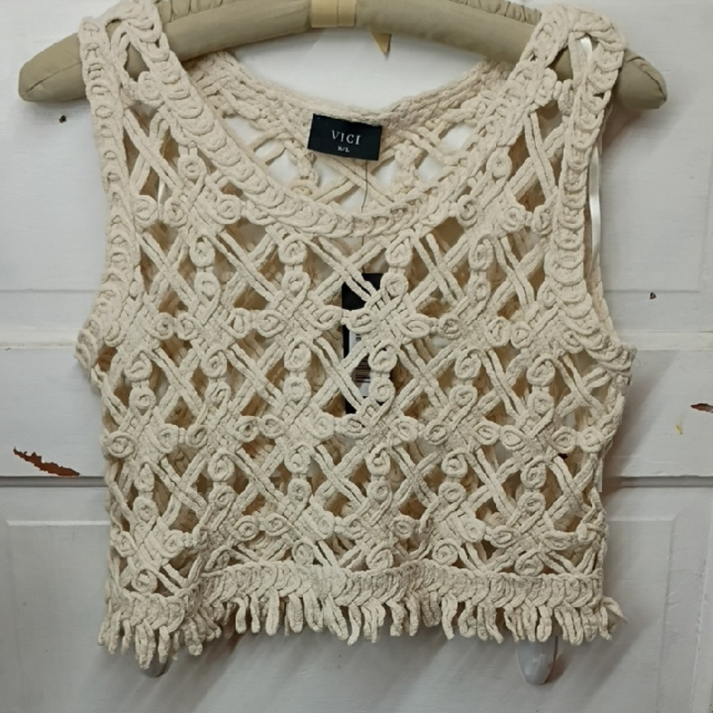 Vici Beige Crochet Crop Top
